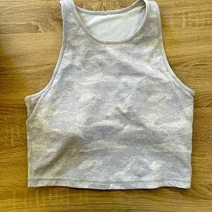 Vuori Elevation Plyo Tank